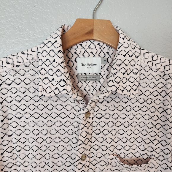 Goodfellow Button Up Short Sleeve Collared Shirt - Picture 6 of 9